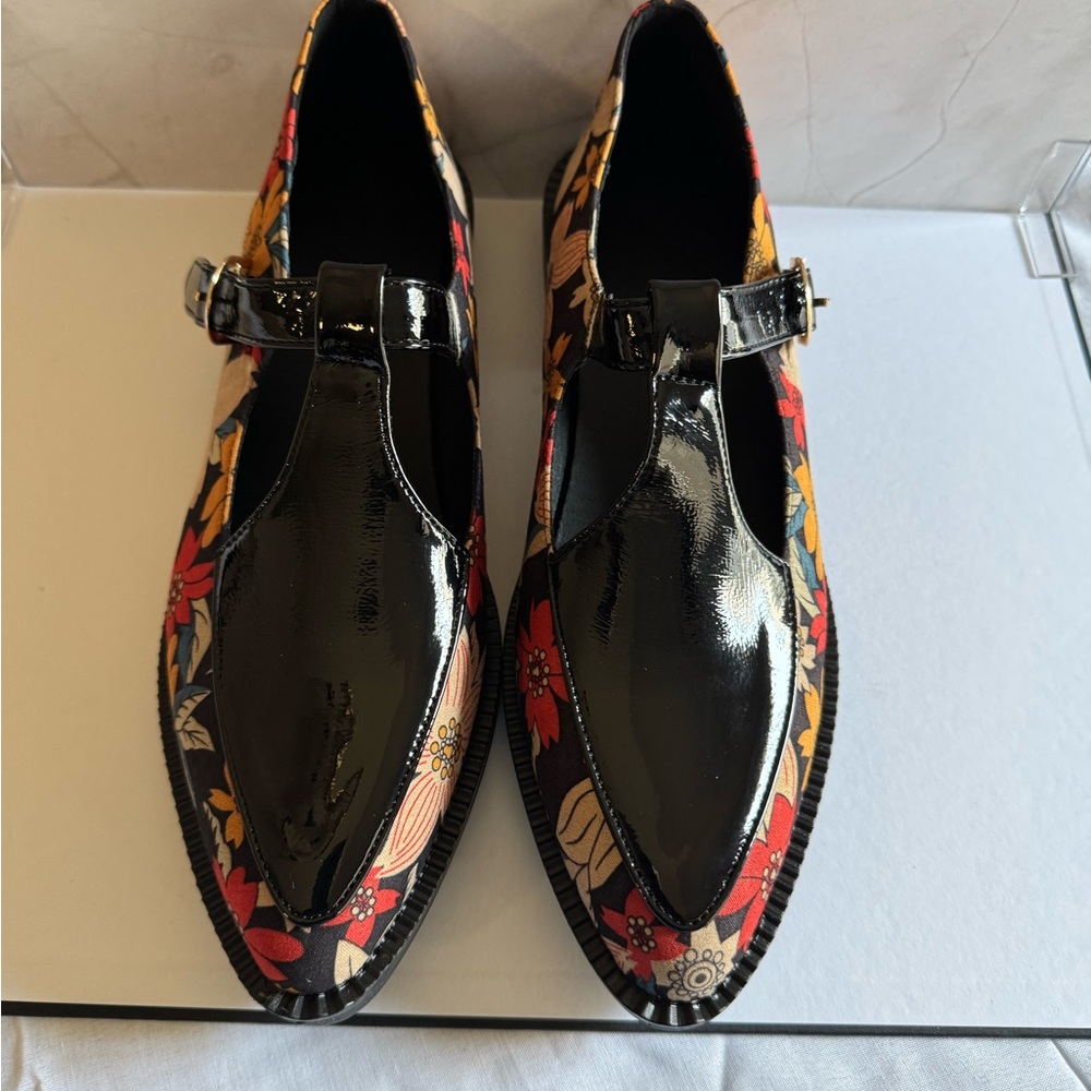 Floral Patterned Dress Shoes